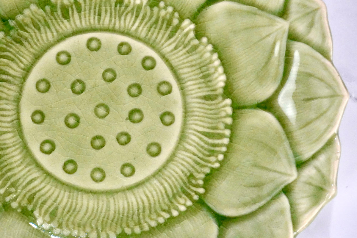 Lotus Salad Plate Pair
