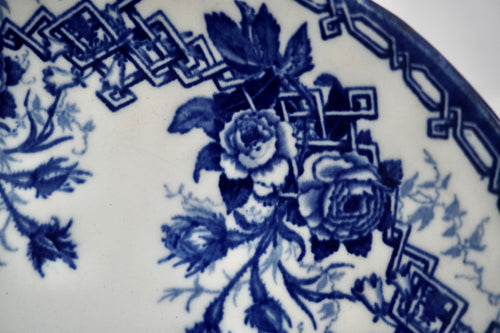 Flora Cake Stand
