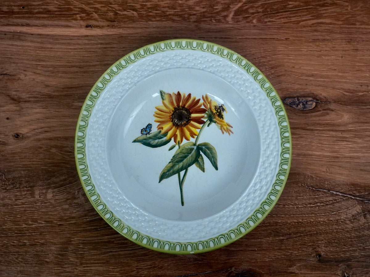 Raymond Waites Hampton Garden Soup Bowl