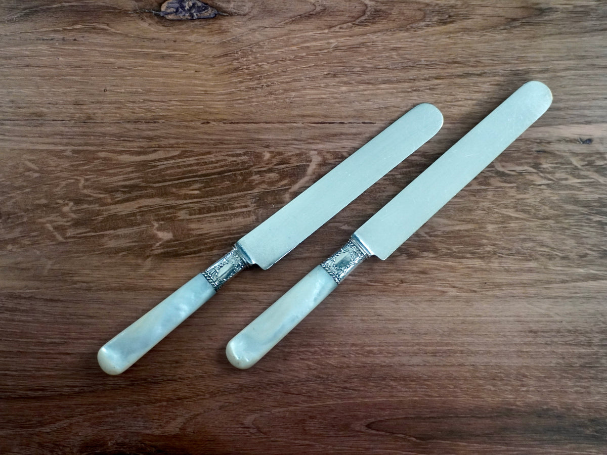 Sterling Silver Mother of Pearl Knife Pair - BA